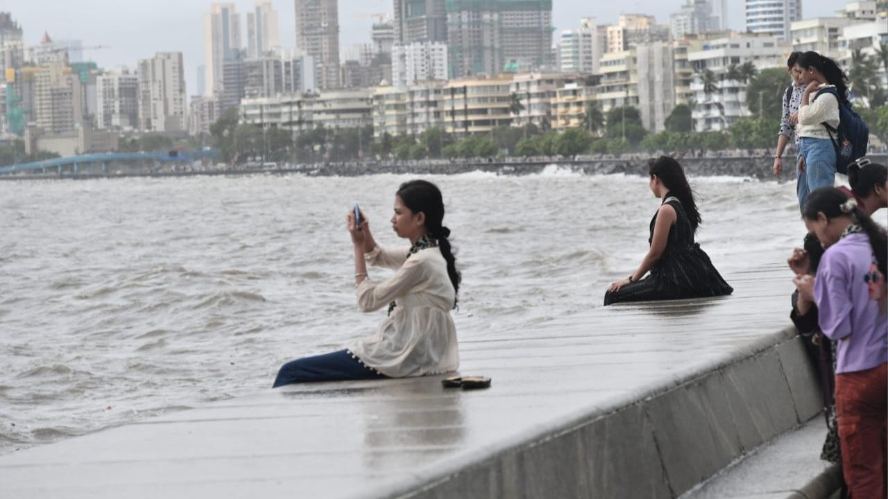 The BMC also said that a low tide of about 1.59 metres was expected at 9.29 pm on Wednesday