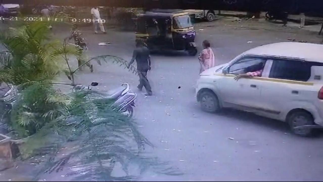 Mumbai: Woman killed, two injured by learner driver in Kandivali