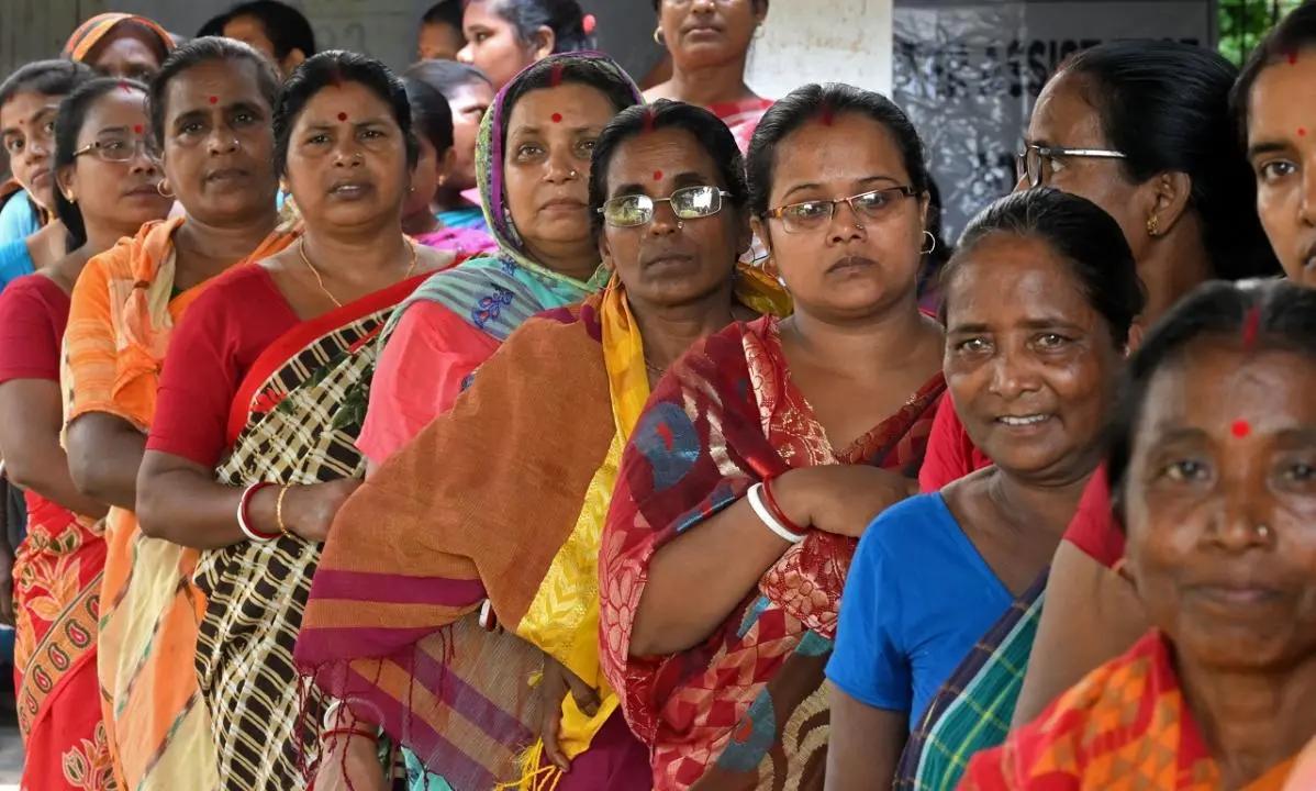 Mumbai LIVE: 7 out of 17 women candidates win LS polls in Maharashtra