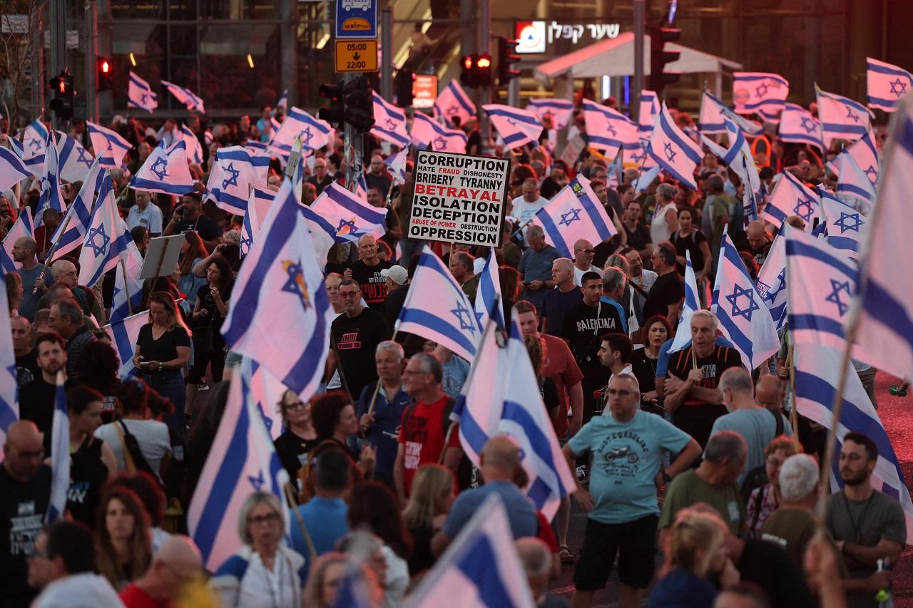 Organisers claim that Saturday's demonstration marked the largest gathering since October 7, estimating a turnout of 120,000 individuals in Tel Aviv alone, although this figure remains unverified
