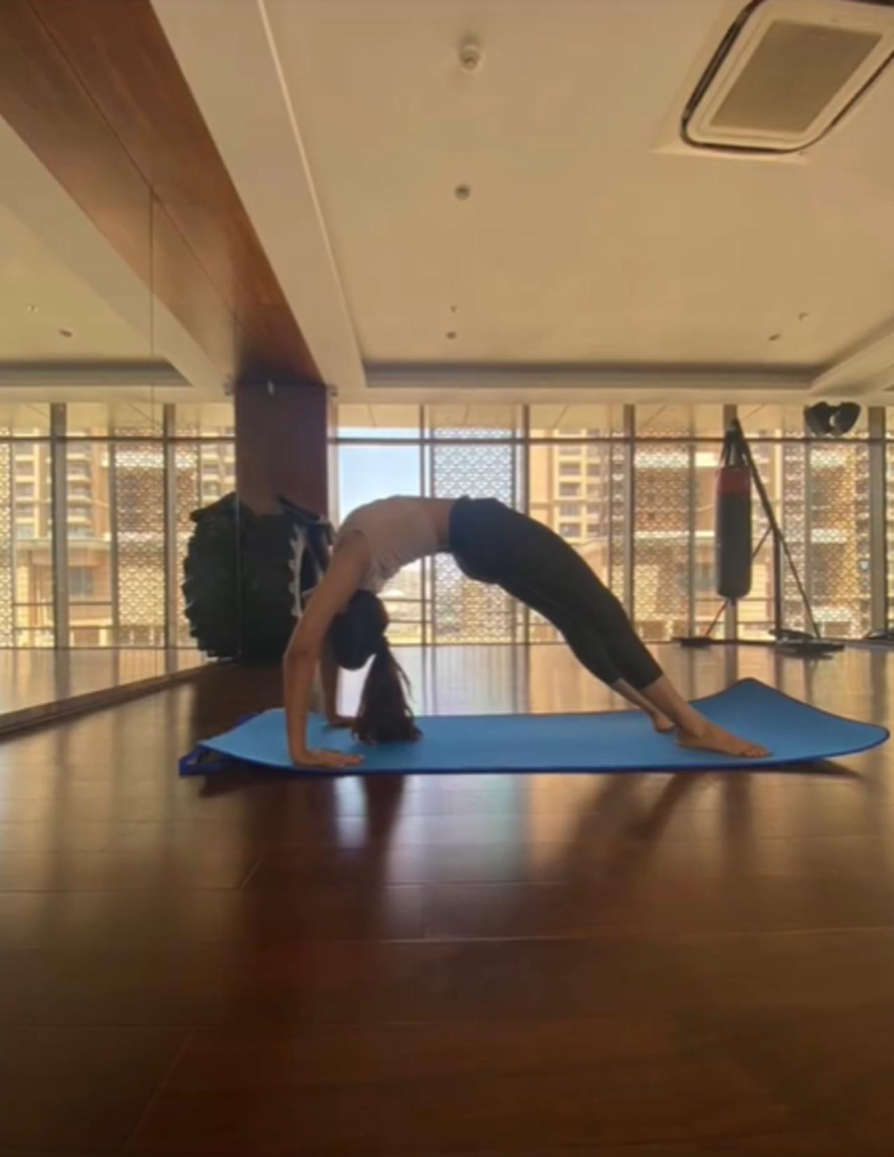 Well, we have your answer: Surbhi religiously performs yoga, and that's her secret to fitnes
