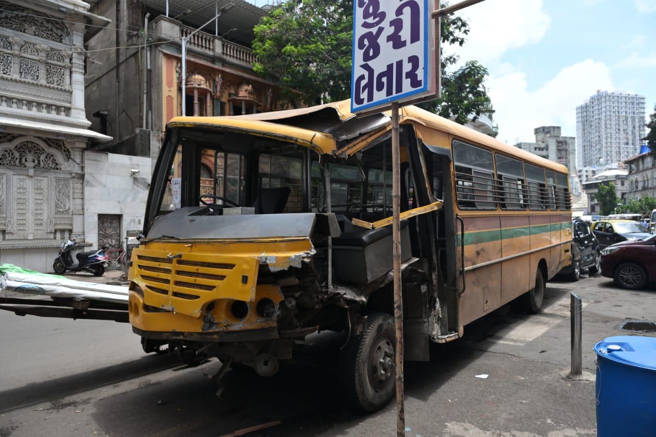 The school bus collided with the railing of the JJ Flyover