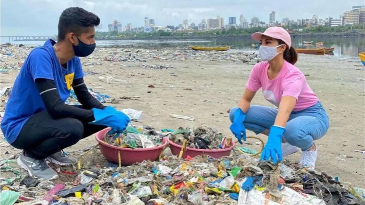 Jacqueline Fernandez joined Malhar Kalambe for a beach clean drive at the Mithi River bank. Pic/Beach Please