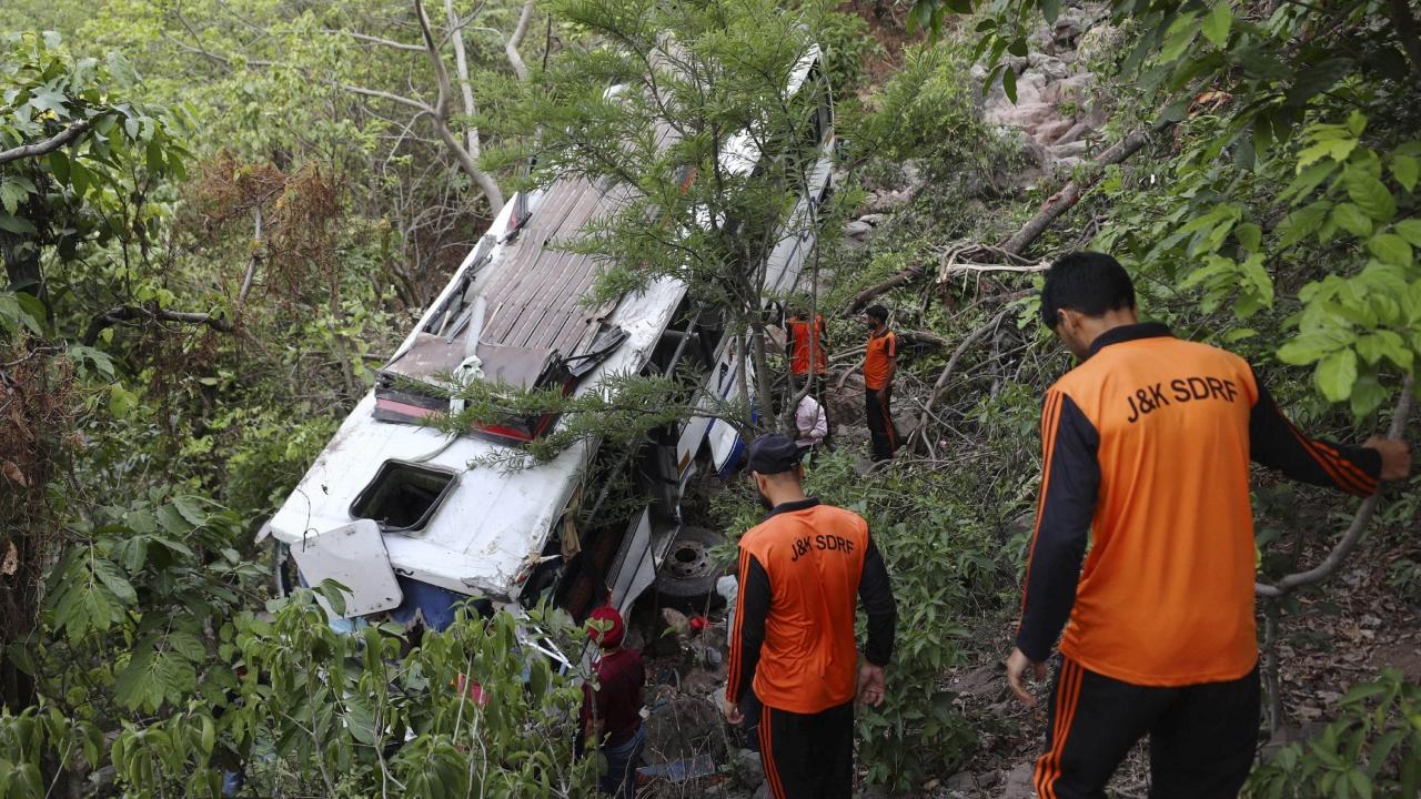 Security troops from the Army, SRDF, police, and Central Reserve Police Force (CRPF) have erected a massive search operation and a multi-layered cordon around the Teryath-Poni-Shiv Khori area, which borders the Rajouri district. Pic/PTI