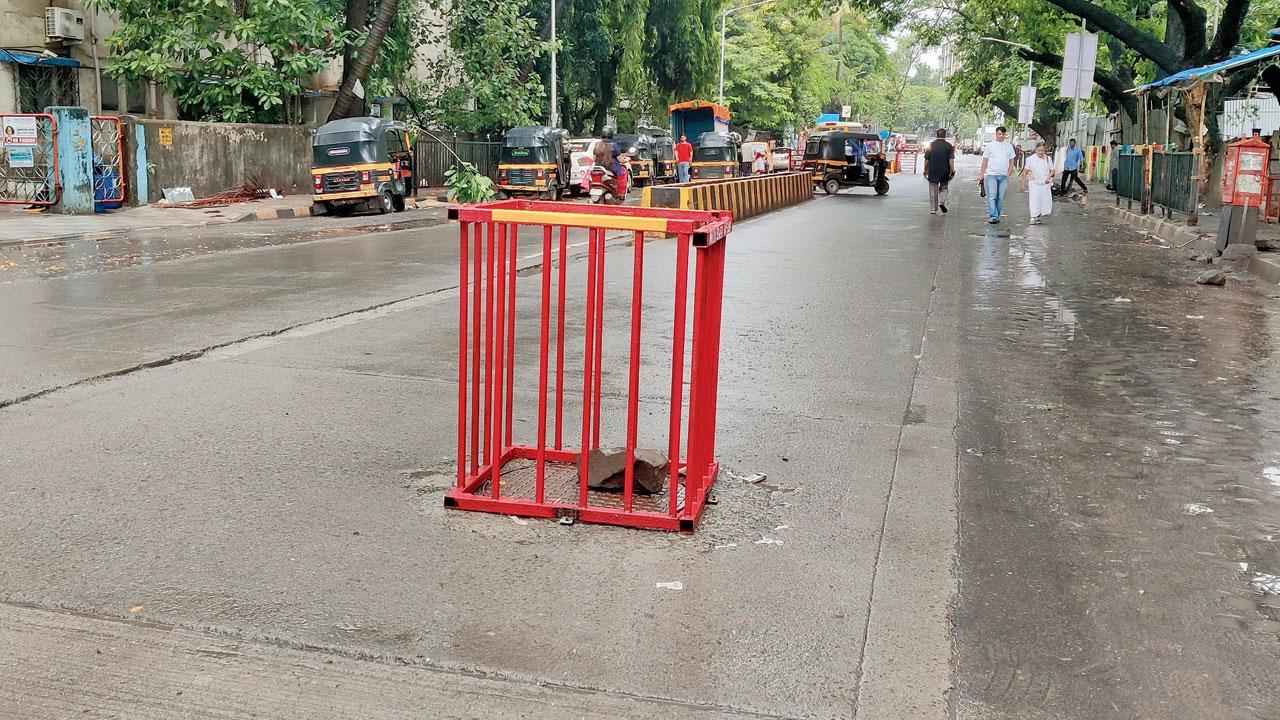 Mumbai: Any other way to secure manholes?