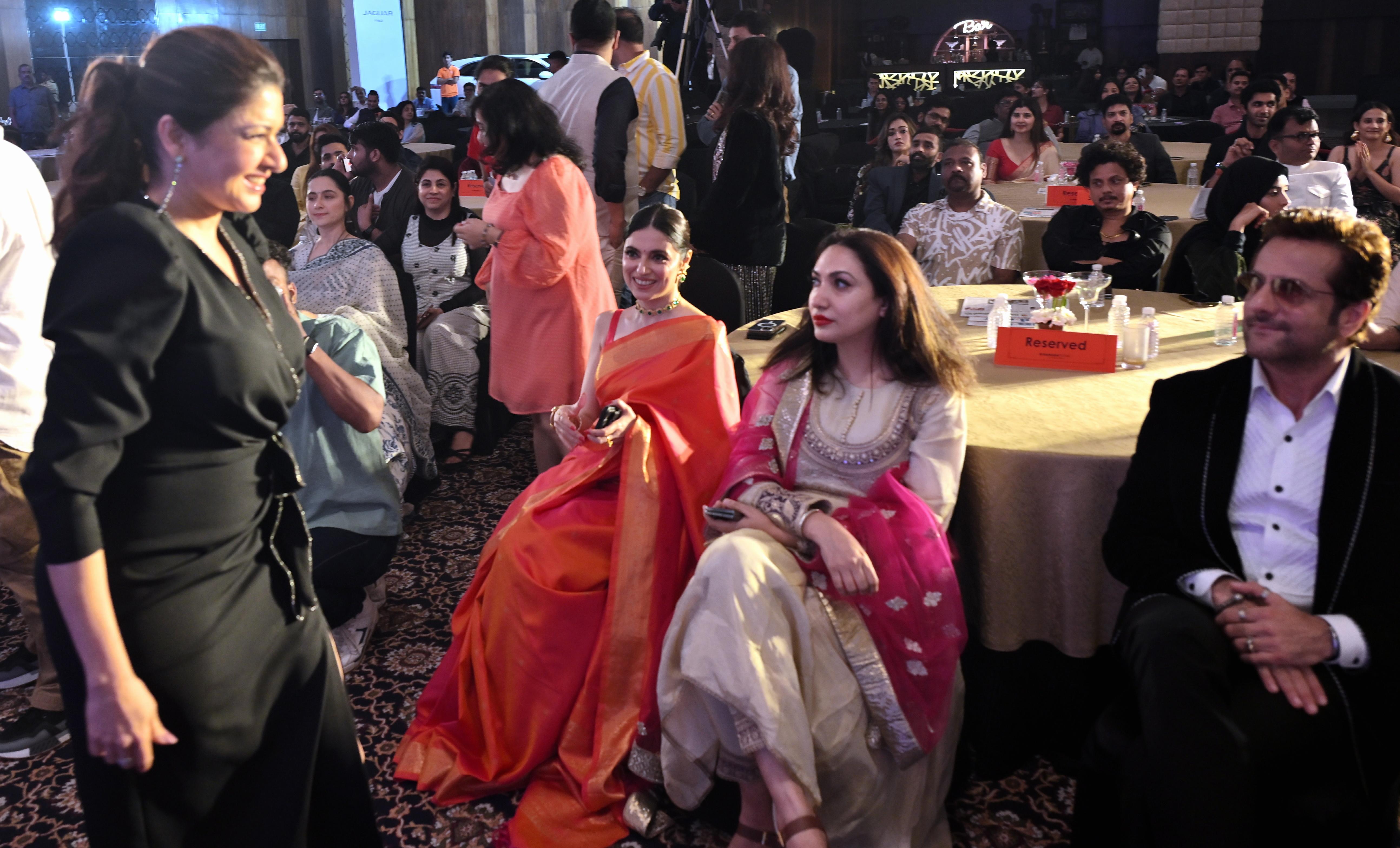 Divya Khosla was also present at the grand night