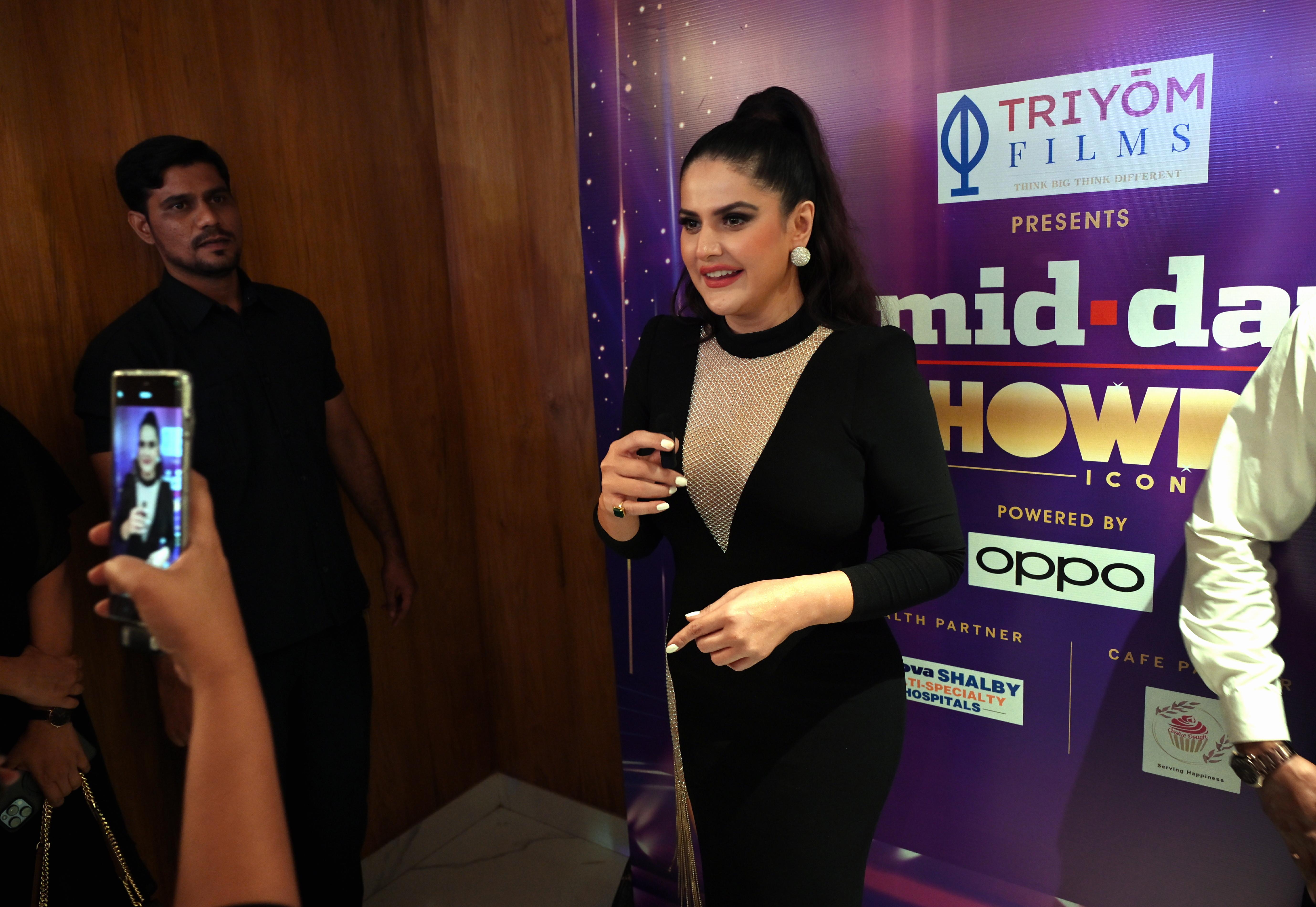 Zareen Khan opted for a beautiful black bodycon dress as she attended Mid-Day Showbiz Icons Awards 2024