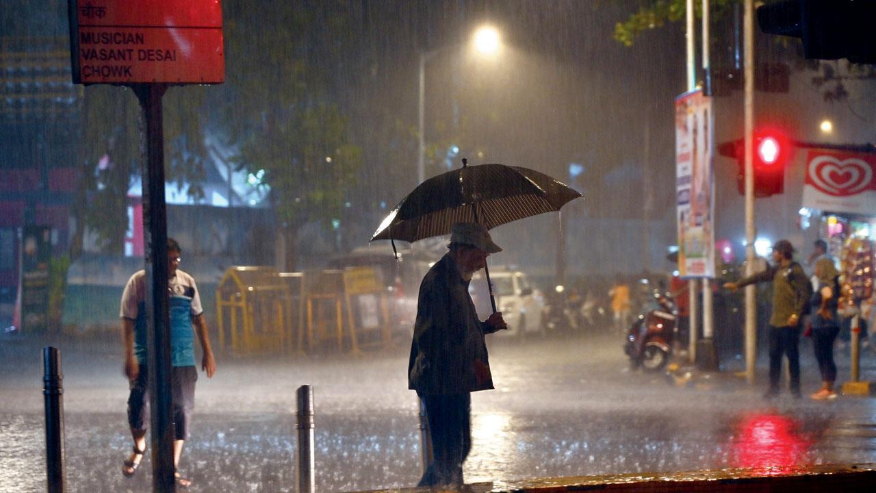 Mumbai rains: Sea Face joins list of flooded areas