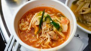 Bored of Chai-Pakora? Try these warm and comforting recipes this monsoon