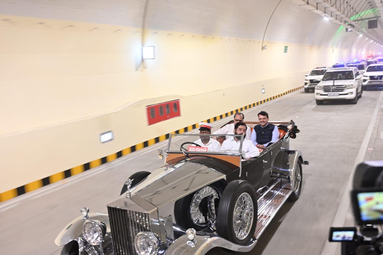 Recently, the BMC began connecting the Coastal Road with the Bandra-Worli Sea Link, enabling motorists to travel from Bandra to Nariman Point. The Coastal Road spans approximately 10.58 km and the project costs Rs 13,983 crore
