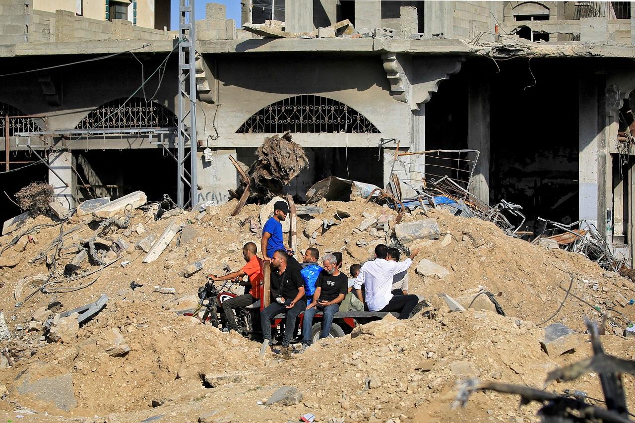 Of the 116 remaining hostages, more than 30 are believed dead