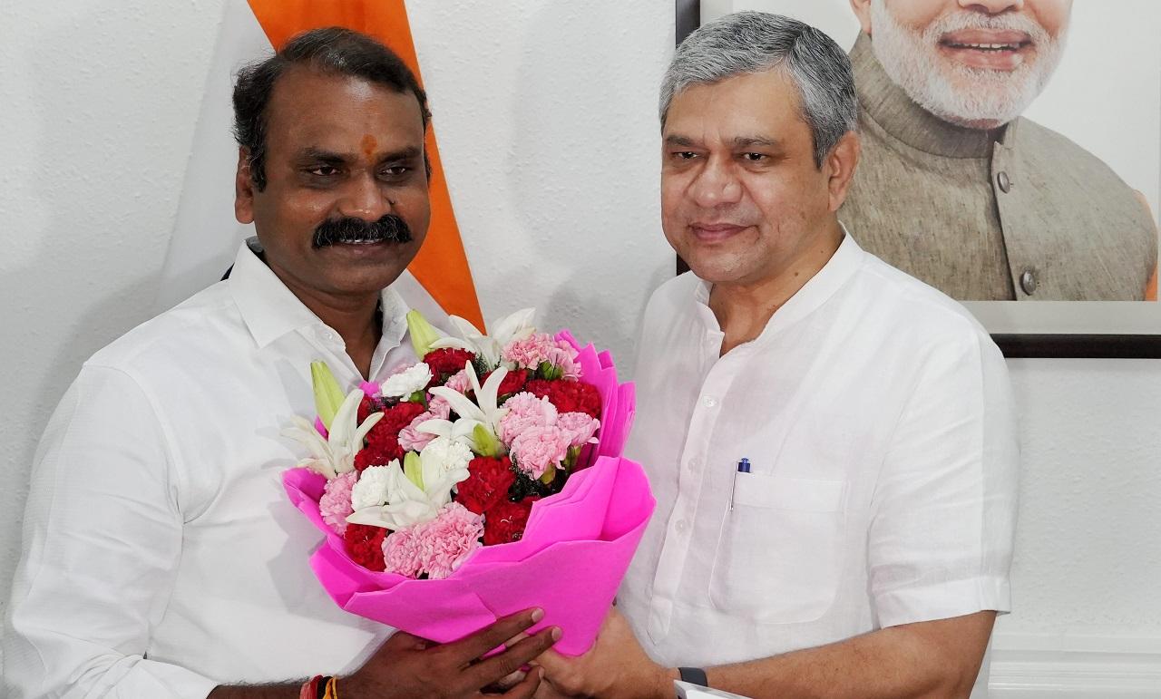 Union Minister of State for Information and Broadcasting L Murugan was also present on the occasion