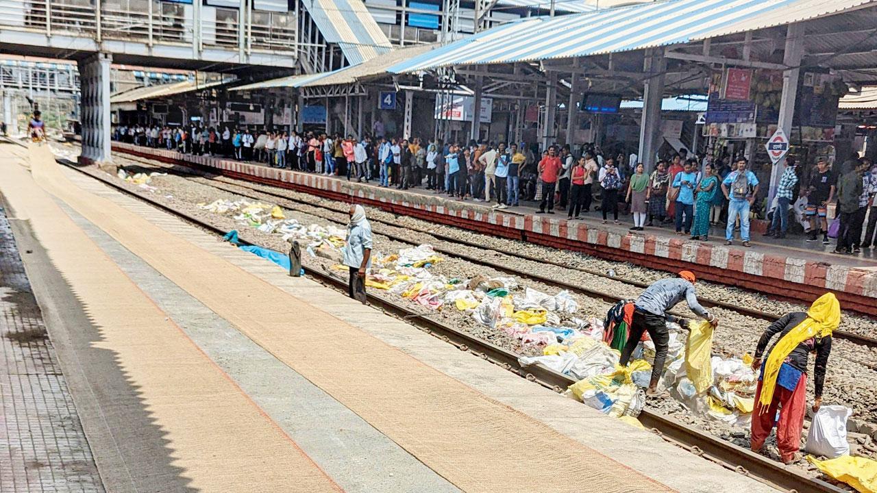 Mumbai: Central Railway carries out upgrade work ahead of time