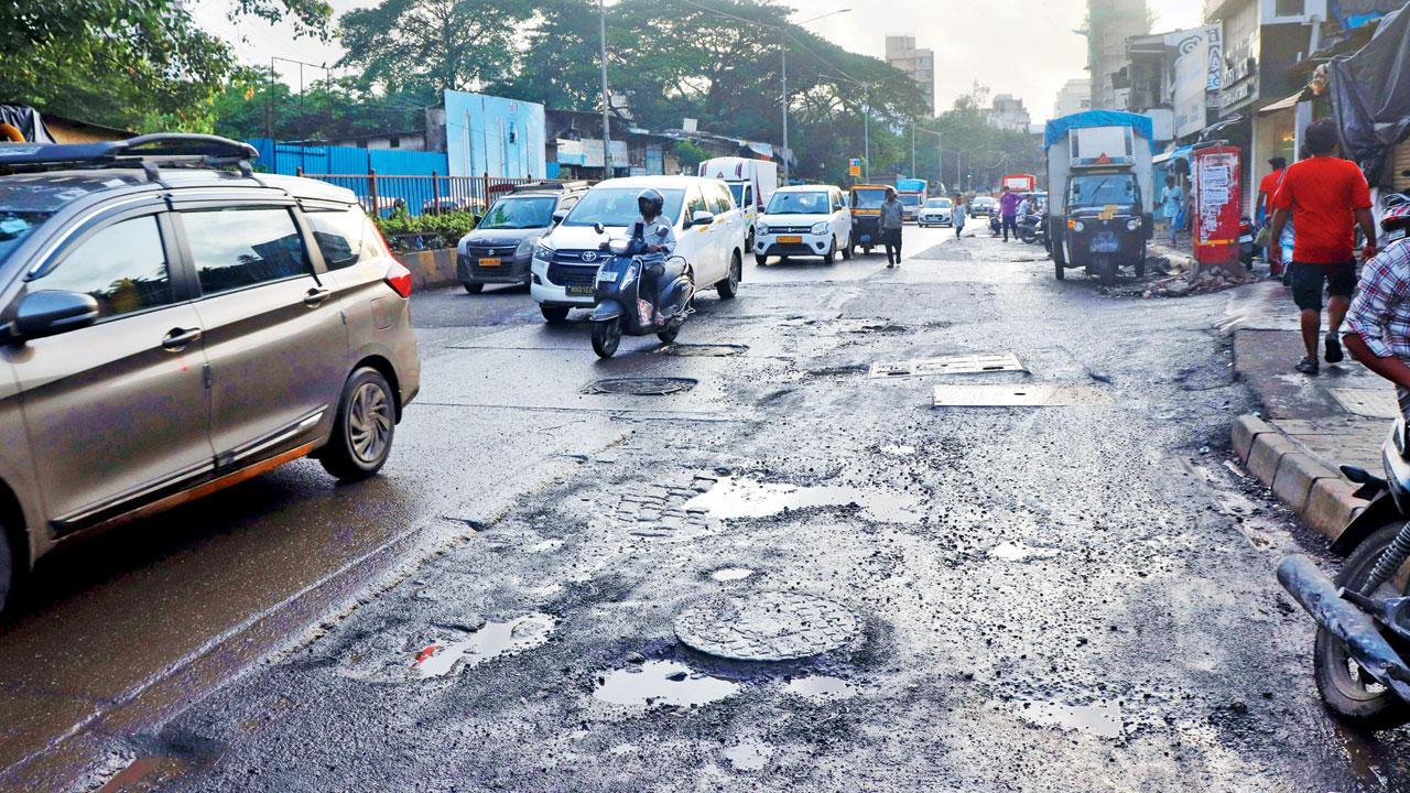 Mumbai: BMC to launch dashboard for real-time pothole tracking