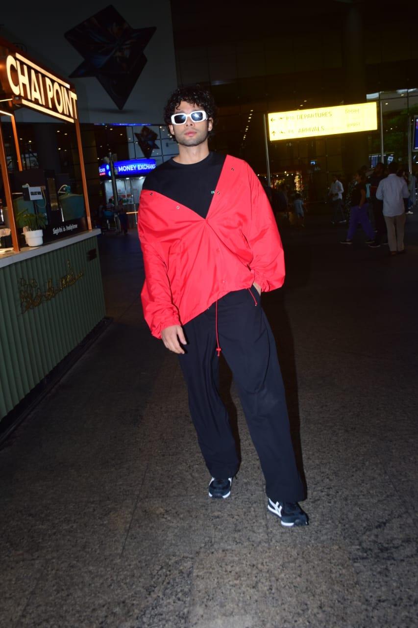 Siddhant Chaturvedi's airport look is worth taking inspiration from