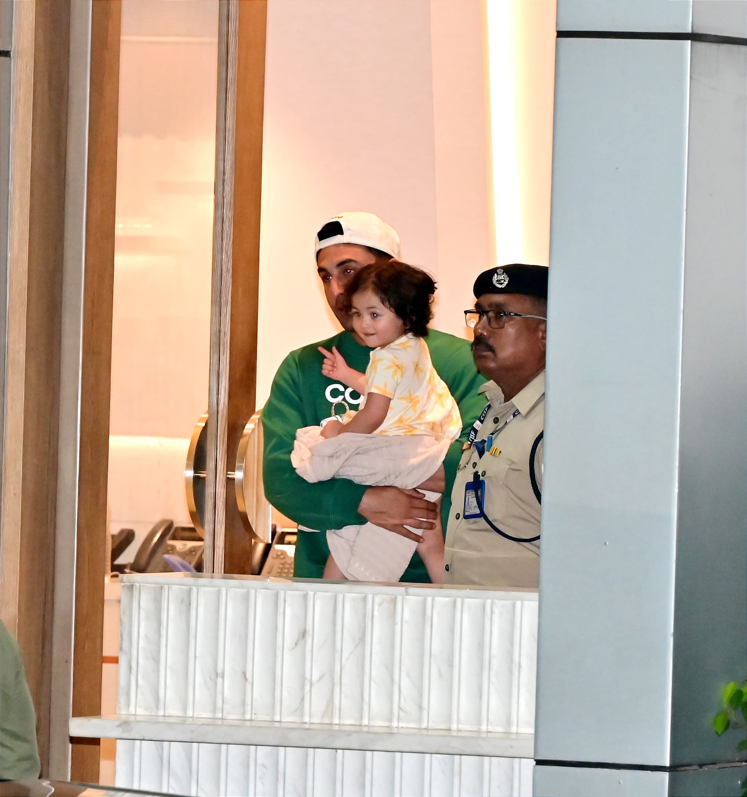 Ranbir Kapoor was seen coming out of the airport with Raha in his arms