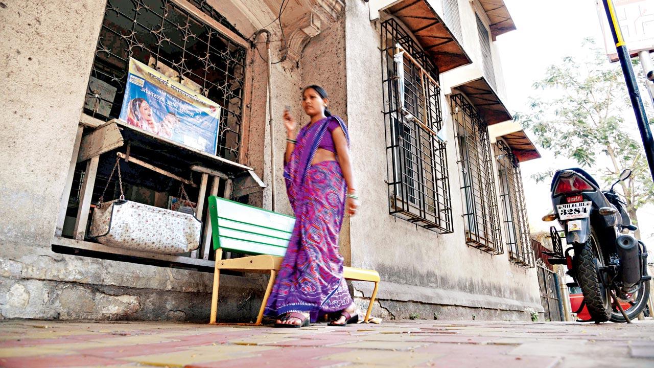 A crib outside municipal maternity hospital, Veer Savarkar Road at Prabhadevi to provide anonymity to parents who might want to surrender infants. NGO workers say that despite cribs being kept outside their premises for safe surrender of babies, very few actually use these. File pic