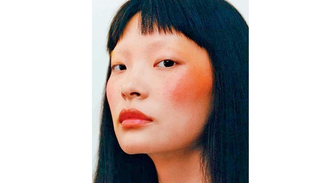 Guide to perfecting the sunset make-up look