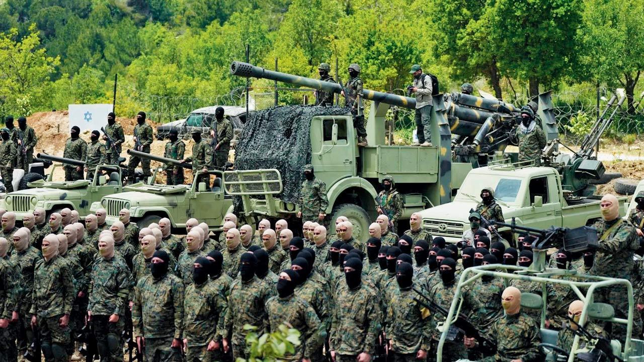 Thousands of Iran-backed fighters offer to join Hezbollah