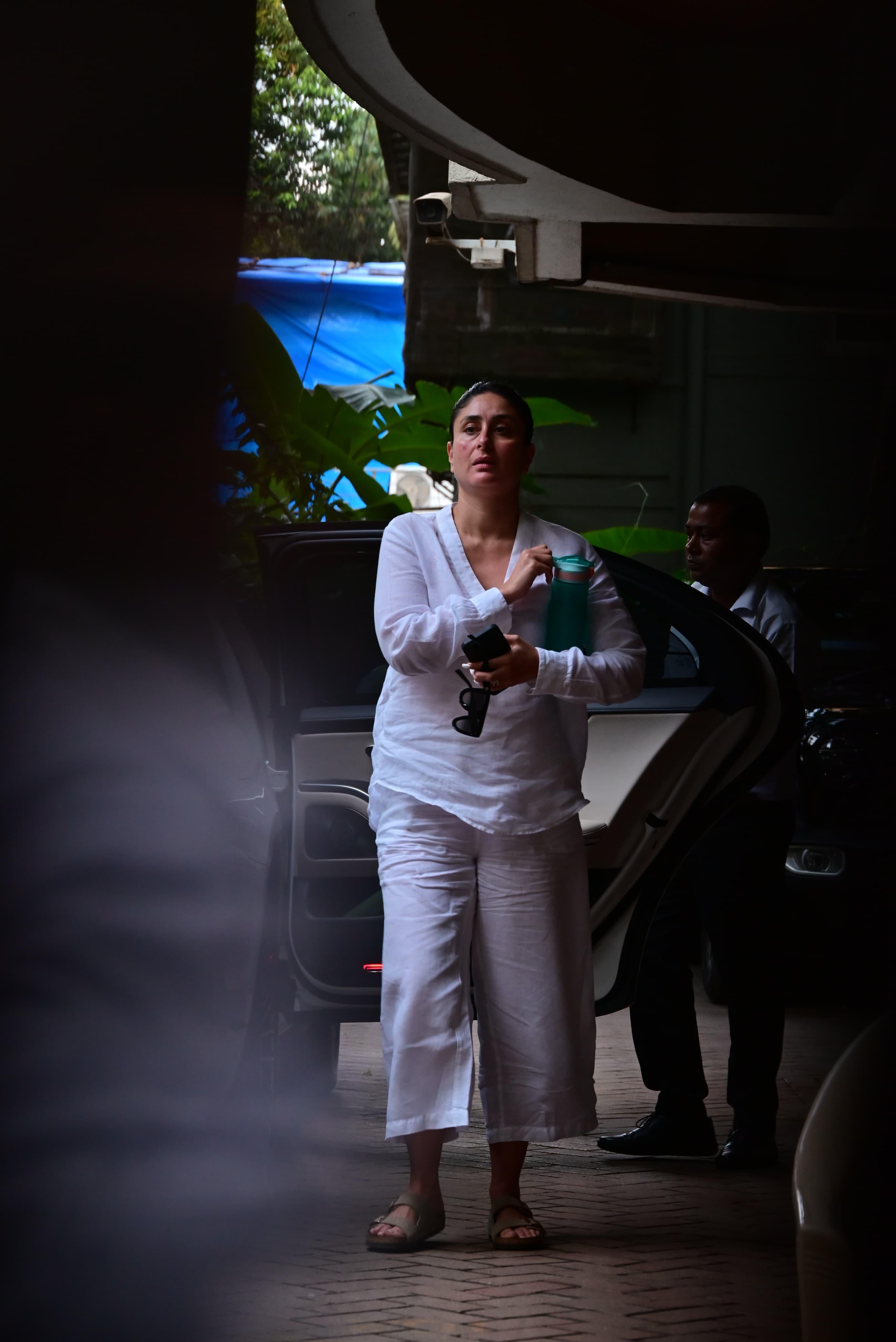 Kareena Kapoor was clicked in the city wearing loose and comfy outfits