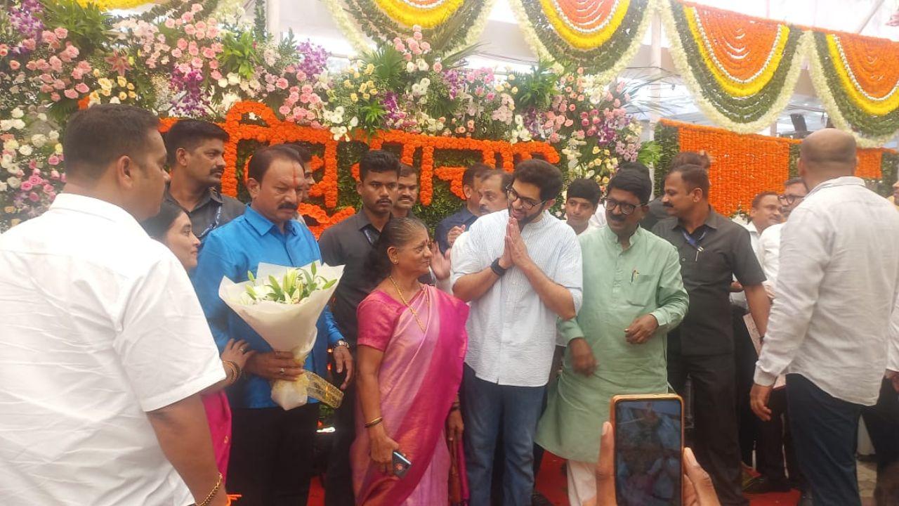 The visitors, who had queued outside Aaditya's home, brought a myriad of presents for the former state minister. 