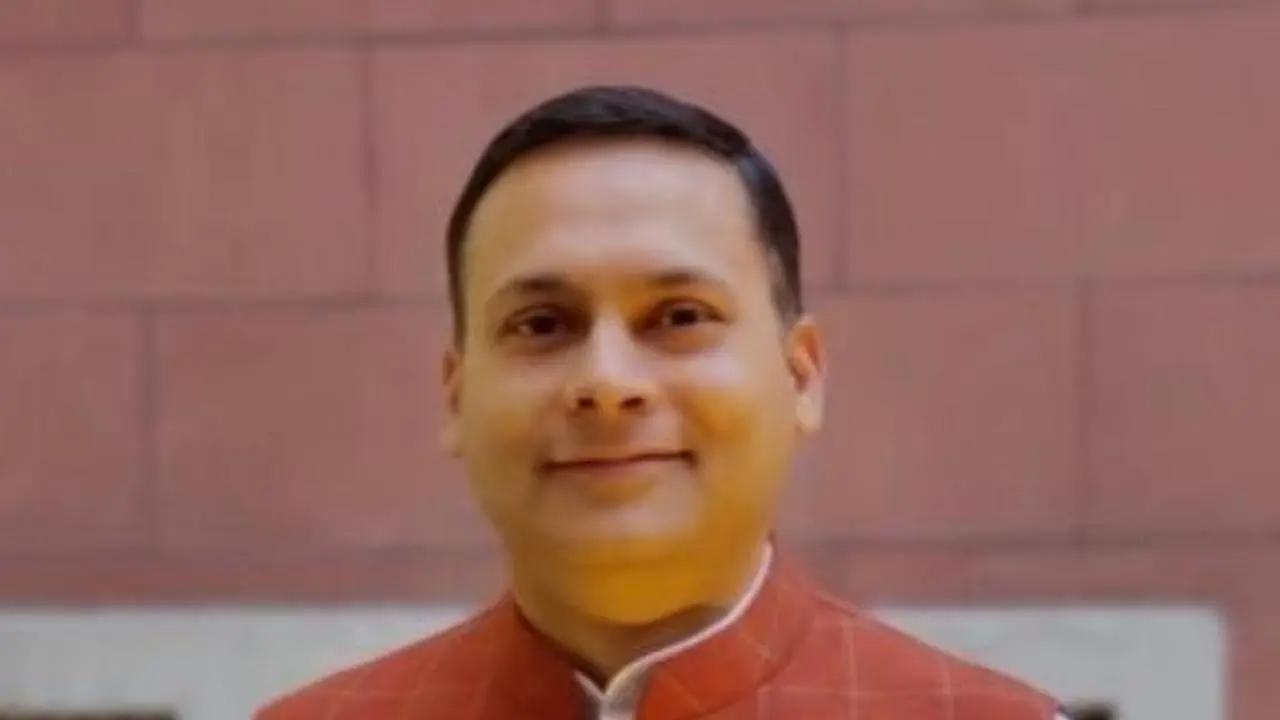 Santanu Sinha clarifies on 'sexual exploitation' post: Not aimed to malign Malviya