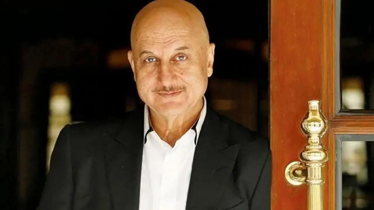 Mumbai: Bollywood actor Anupam Kher's office robbed, probe launched