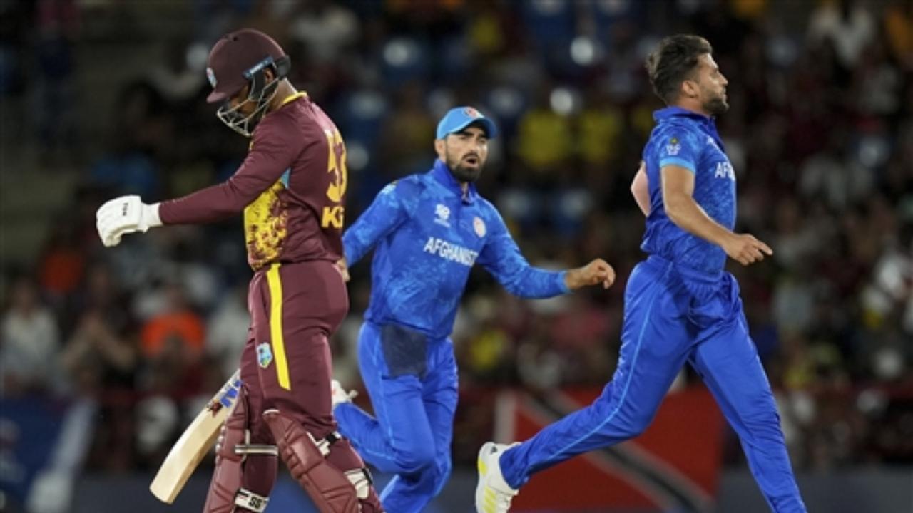 Most runs conceded in one over in the T20 World Cup history
Nicholas Pooran smashed 36 runs in Azmatullah Omarzai's second over. With this, Pooran equalled the record for most runs in one over with India's legendary batsman Yuvraj Singh