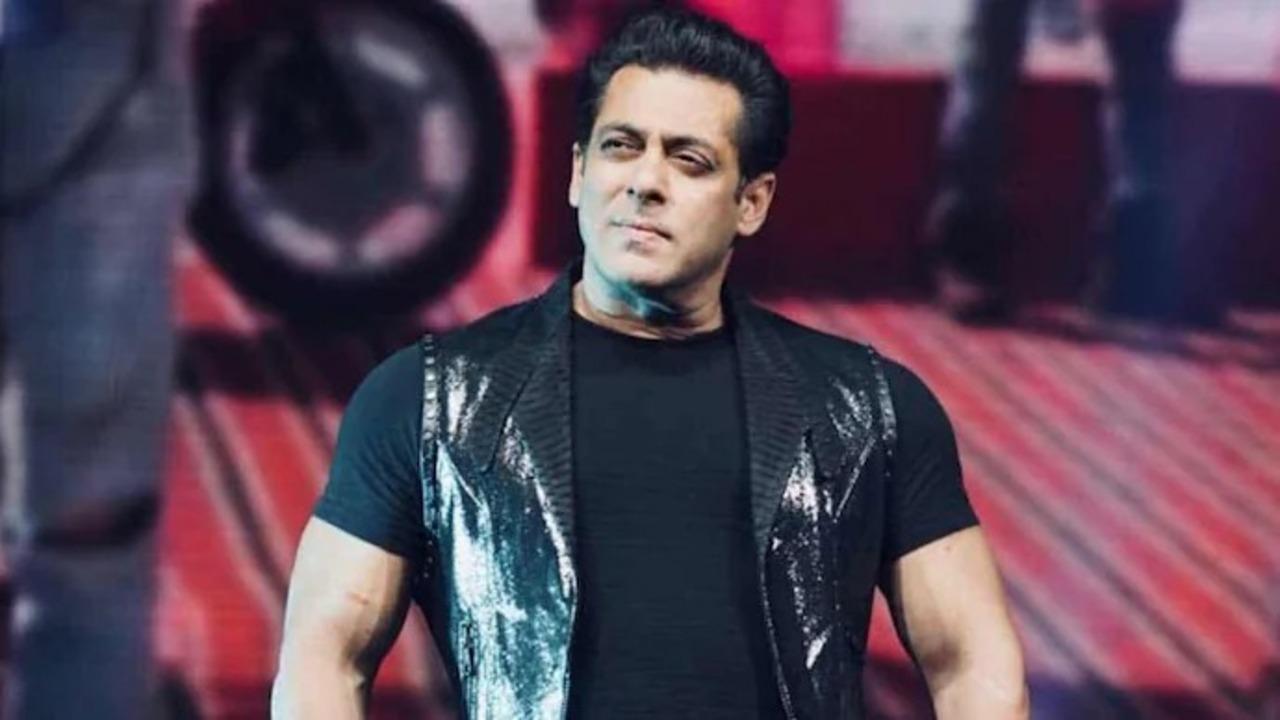 Apart from Bigg Boss, Salman Khan was also the host of the show, Dus Ka Dam which was widely popular