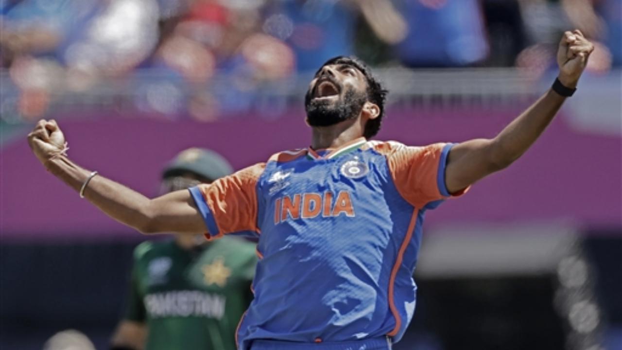 Jasprit Bumrah displayed an exceptional spell against Pakistan. The pacer bagged three crucial wickets of skipper Babar Azam, Rizwan and Iftikhar Ahmed. Bumrah ended his four overs by conceding just 14 runs for three wickets
