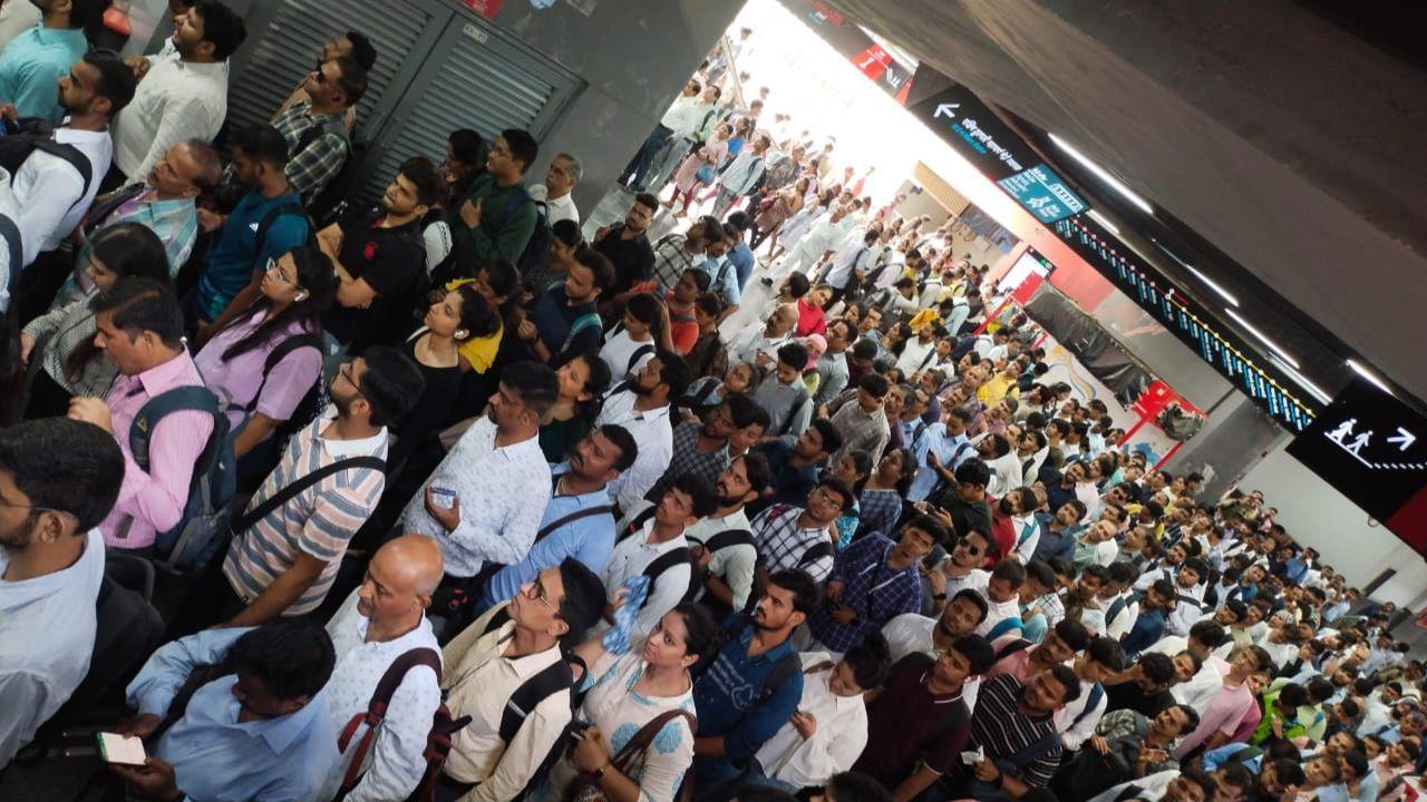 Unprecedented rush in Metro after local train services hit