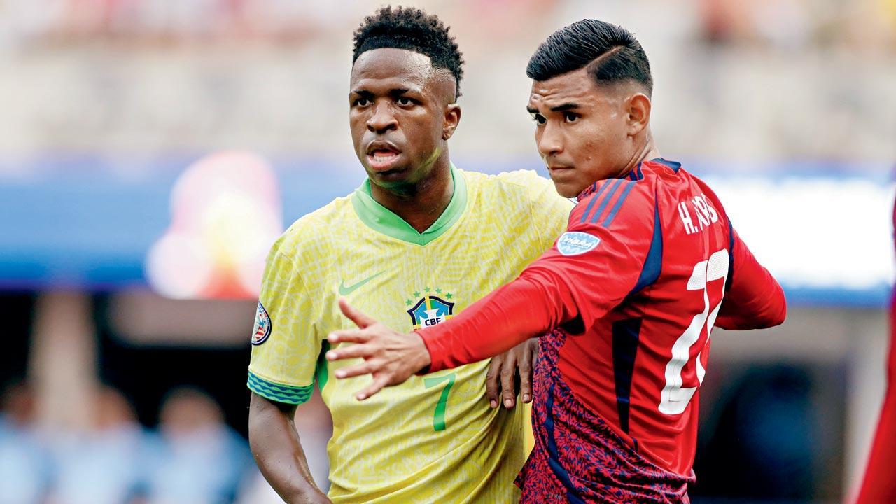 Costa Rica hold mighty Brazil; Colombia beat Paraguay 2-1