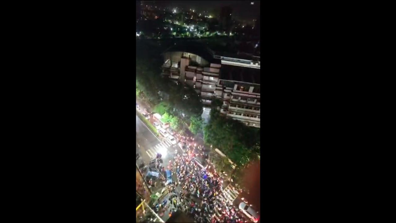 T20 World Cup 2024 celebrations near Viva College, Virar West