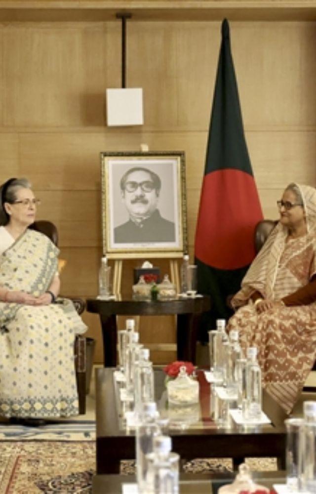 Rahul Gandhi emphasised the importance of strengthening the bond between India and Bangladesh, which is based on trust, cooperation, and mutual growth. 