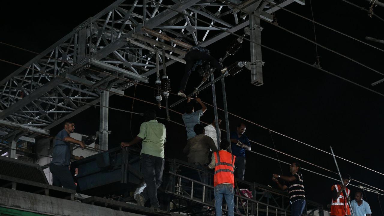 IN PHOTOS: CR initiates infrastructure upgrades at Thane and CSMT stations