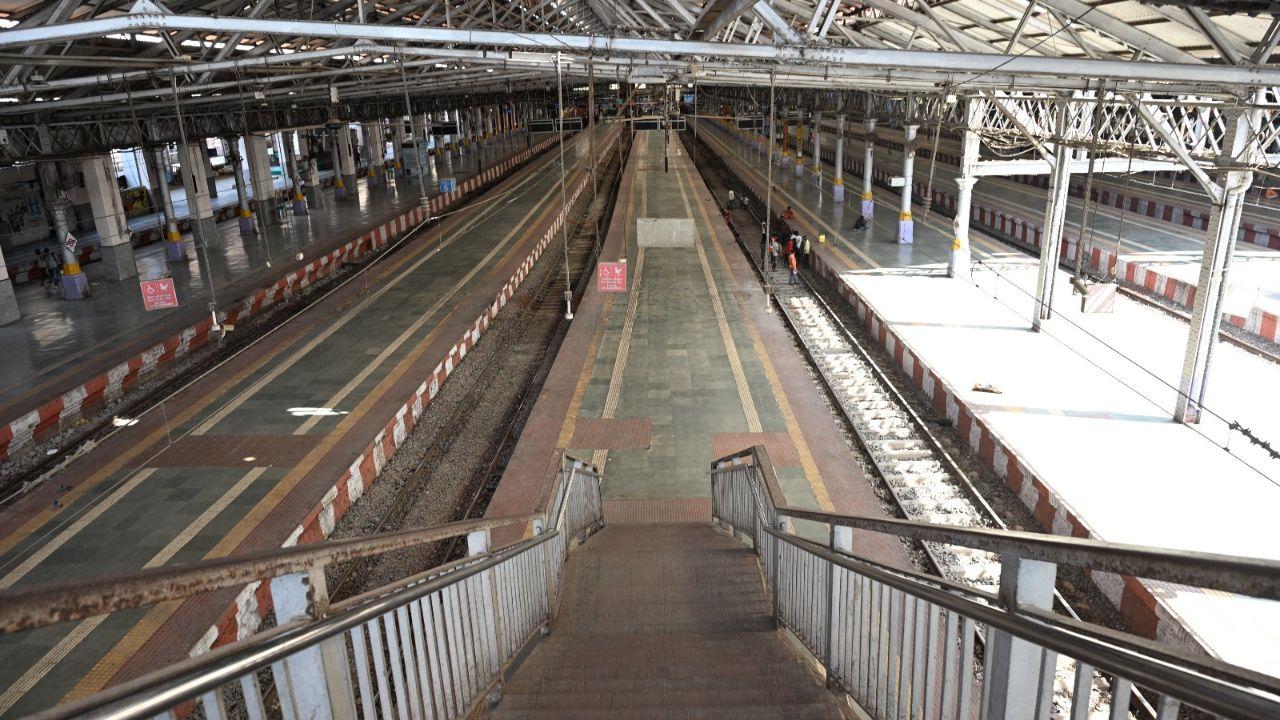 Central Railway's dedication to modernising railway infrastructure and ensuring passenger safety is evident through meticulous inspection of ongoing works and the adoption of advanced signalling systems.