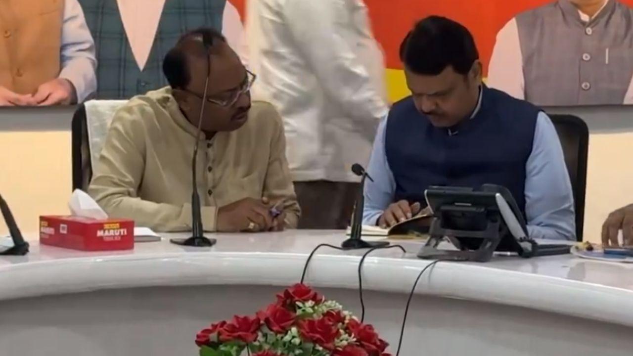 The Mahayuti alliance, which includes BJP, Shiv Sena (led by Eknath Shinde), and NCP (led by Ajit Pawar), secured 17 out of the 48 Lok Sabha seats in Maharashtra. This is a significant decline compared to the Maha Vikas Aghadi alliance's performance.