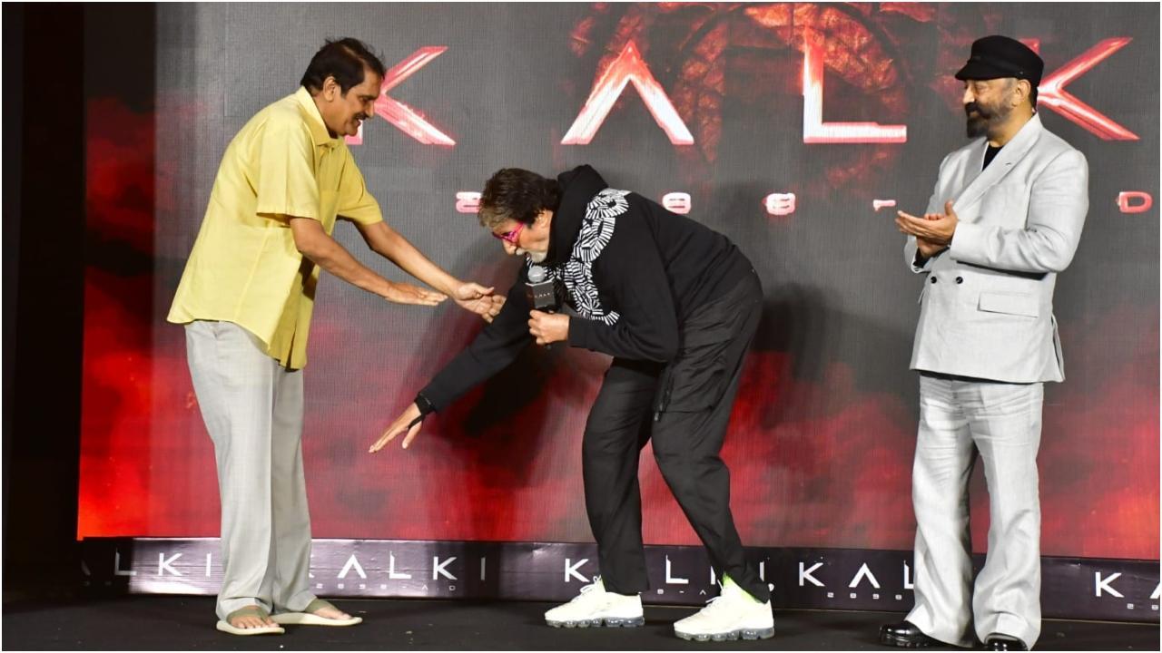 Amitabh Bachchan touches Kalki 2898 AD producer's feet, gifts first day first show ticket to Kamal Haasan