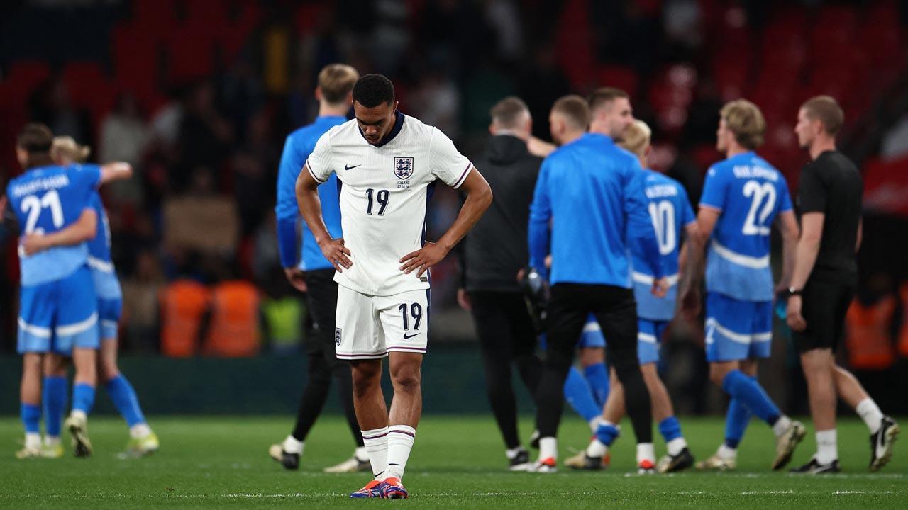 England lose to Iceland 1-0; hosts Germany beat Greece