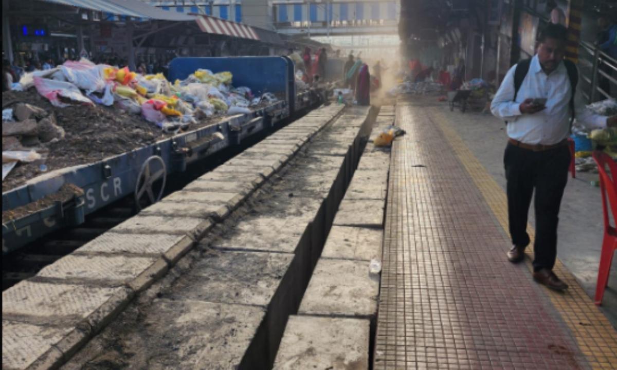 This 63-hour mega block will see the cancellation of 86 long-distance trains and 930 suburban local trains, according to Central Railway. Out of them, more than 35 long-distance trains and the top 545 suburban services will continue to be cancelled on Saturday.
 
