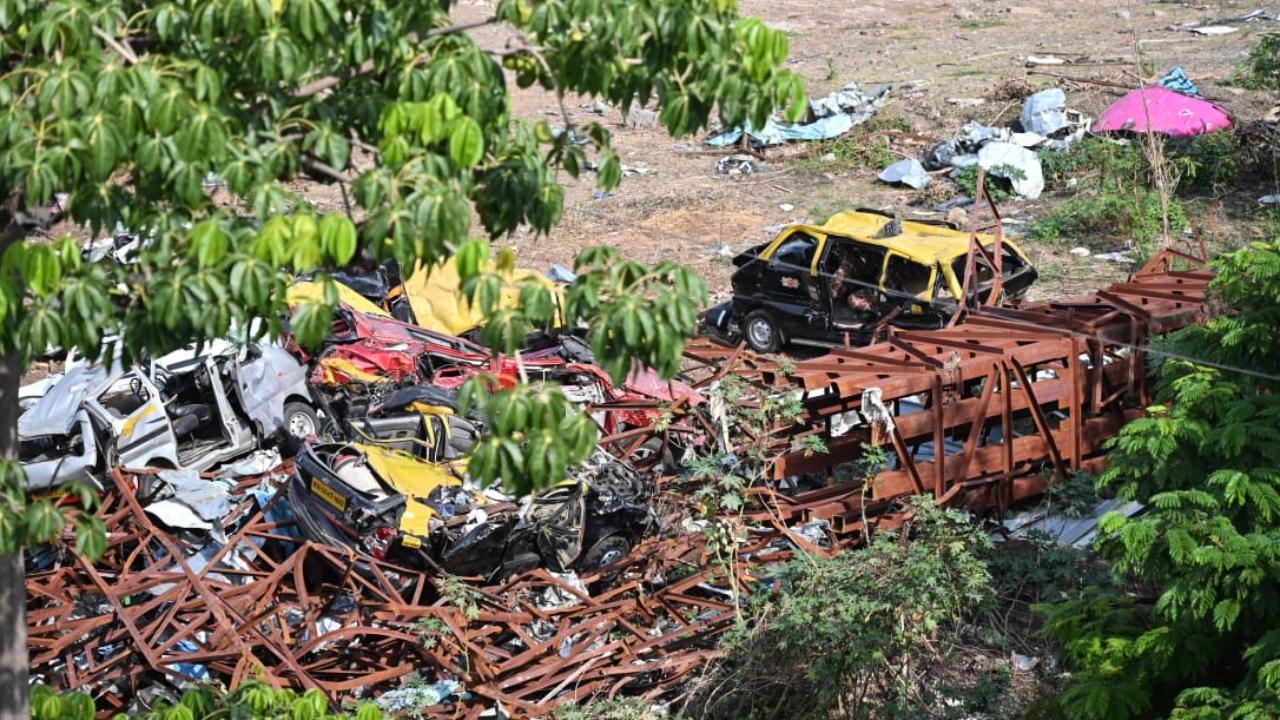 Among the deaseced, was Manoj Chansoria, a former general manager of Mumbai’s Air Traffic Control, and his wife Anita who were found a day later trapped in their car at the site of the accident. 