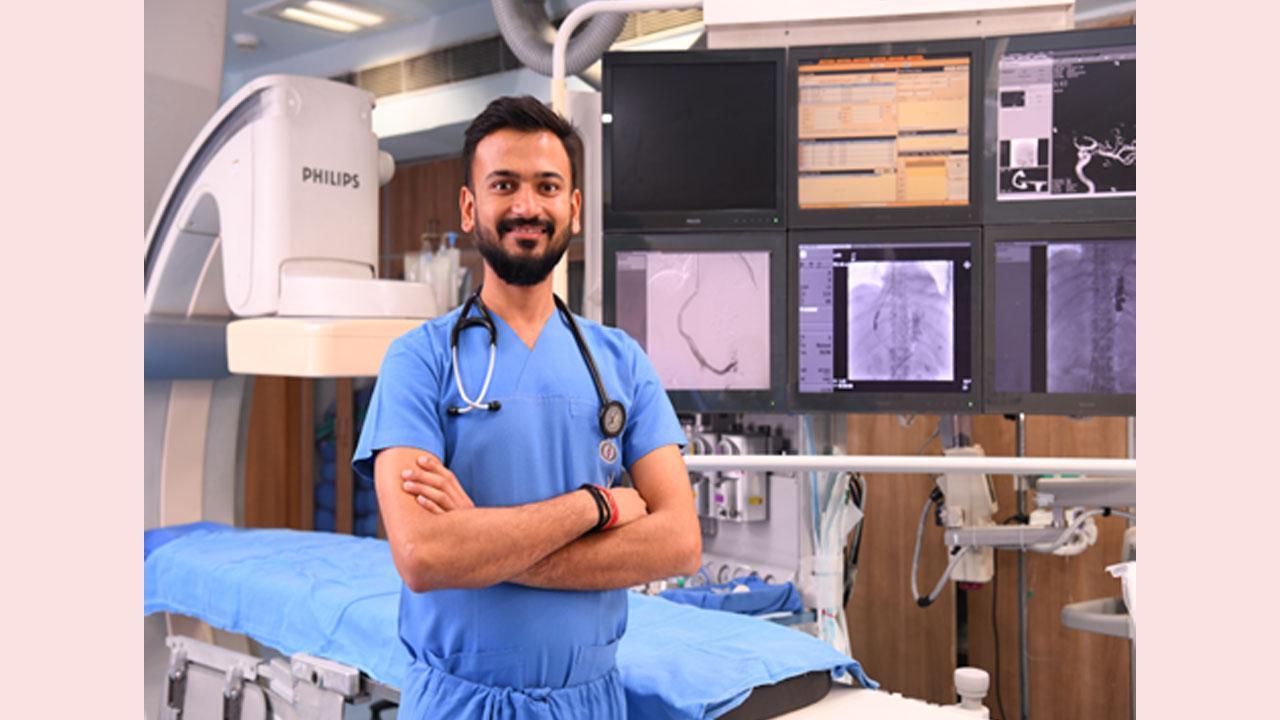Best Peripheral Vascular Disease-Diabetic Gangrene Foot- Non Healing Ulcer Doctor in India [Top Interventional Radiologist Specialist in Delhi]
