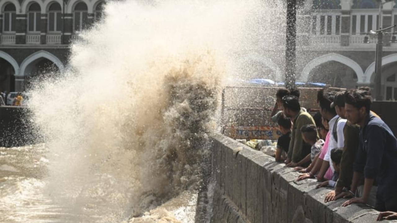 The island city recorded 0.61 mm of rainfall, eastern Mumbai 1.30 mm and western Mumbai 1.16 mm of rainfall in the 24-hour period ending at 8 am