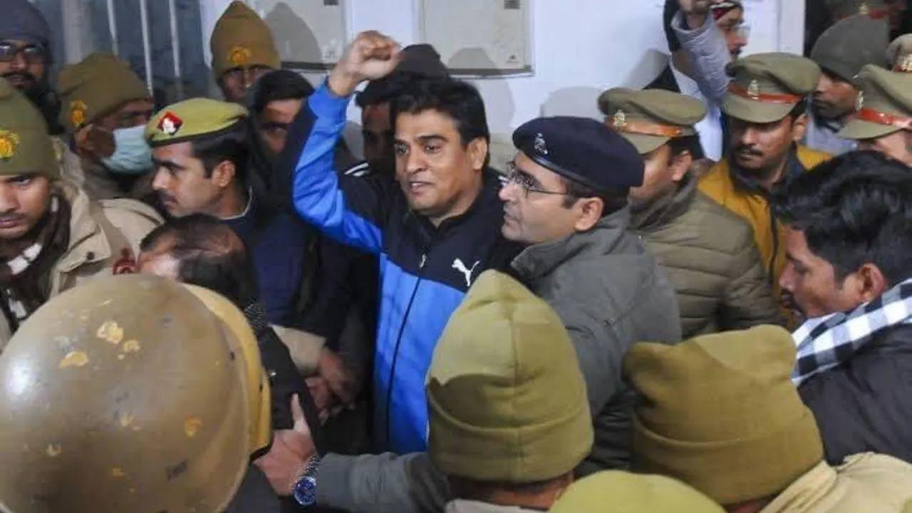 Samajwadi Party MLA Irfan Solanki among five convicted of setting afire woman's house