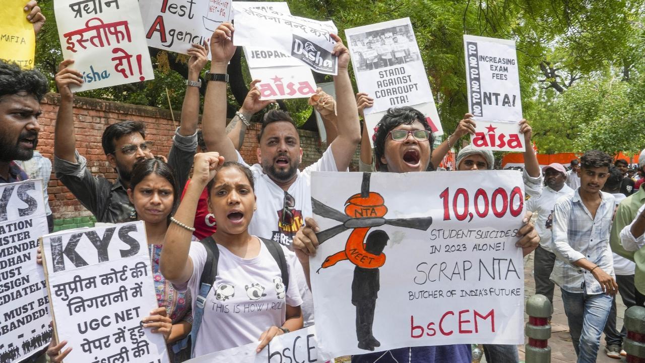 NEET-UG Row: 'India against NTA' protest continues for second day  in Delhi