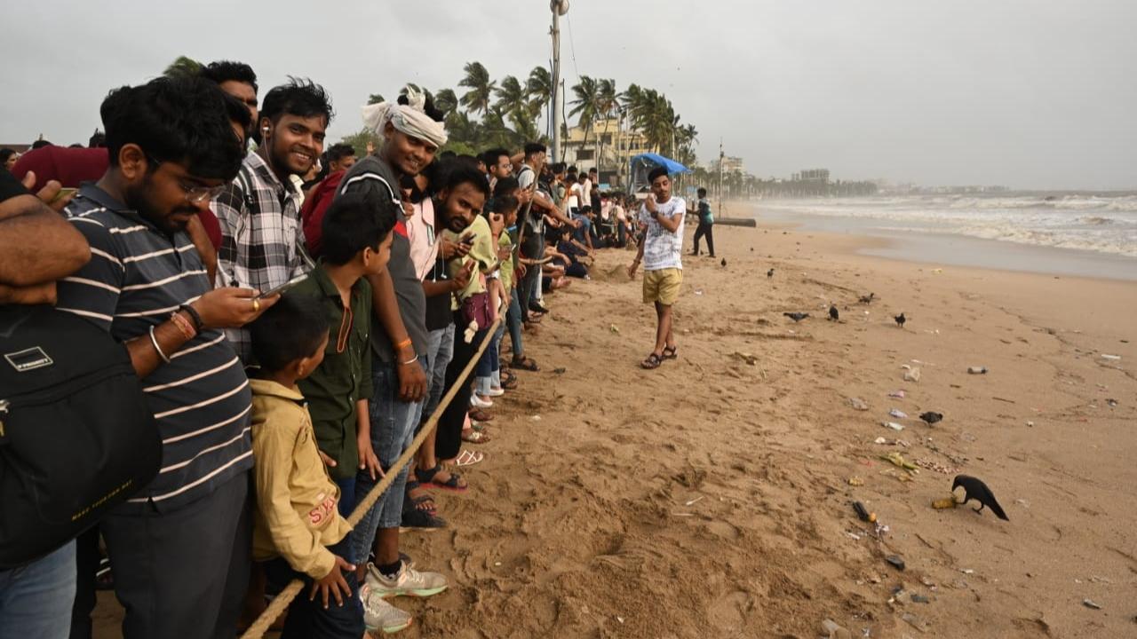 The city will witness 22 days of high tide in the Arabian Sea during the four months of monsoon this year