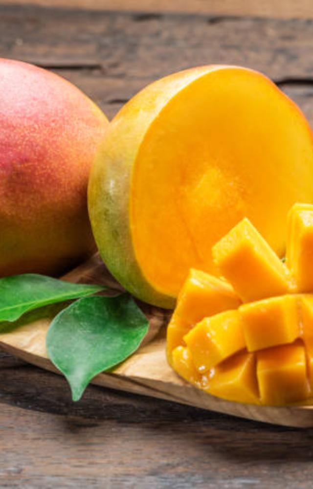 Five evergreen mango drinks and desserts
