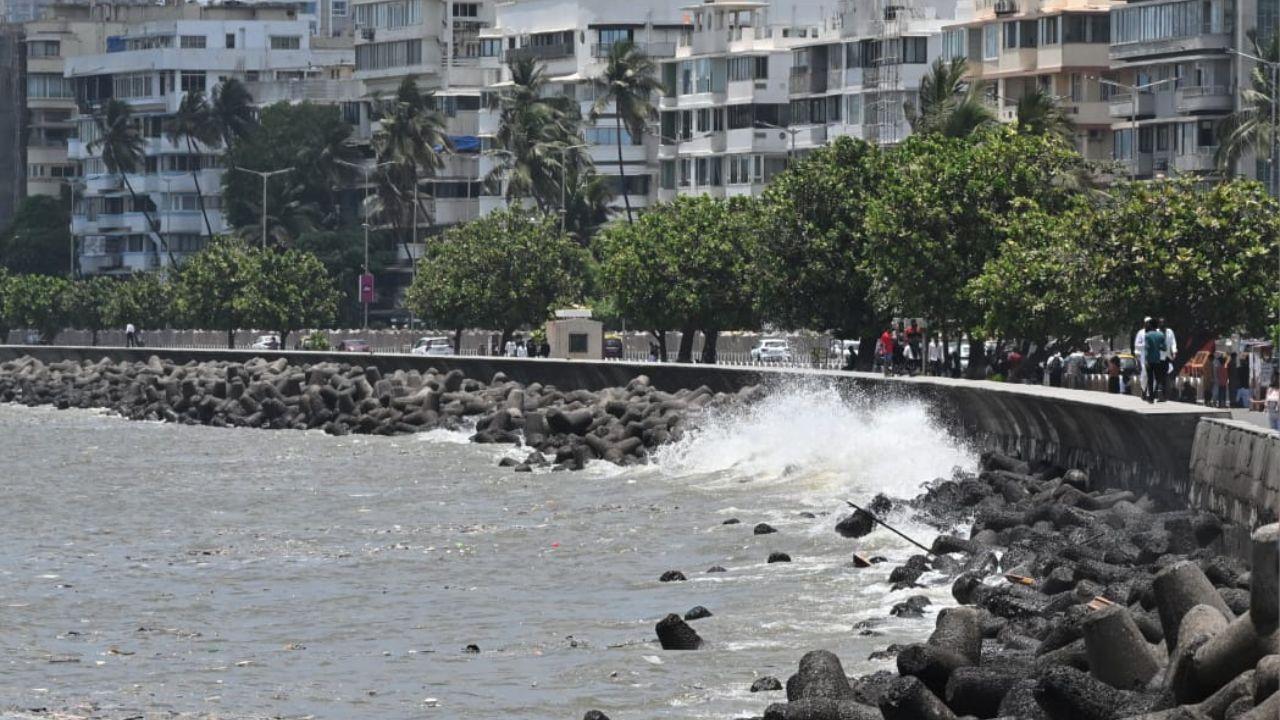 IMD has advised residents to take precautions while moving out, especially in areas prone to thunderstorms and heavy rainfall. 