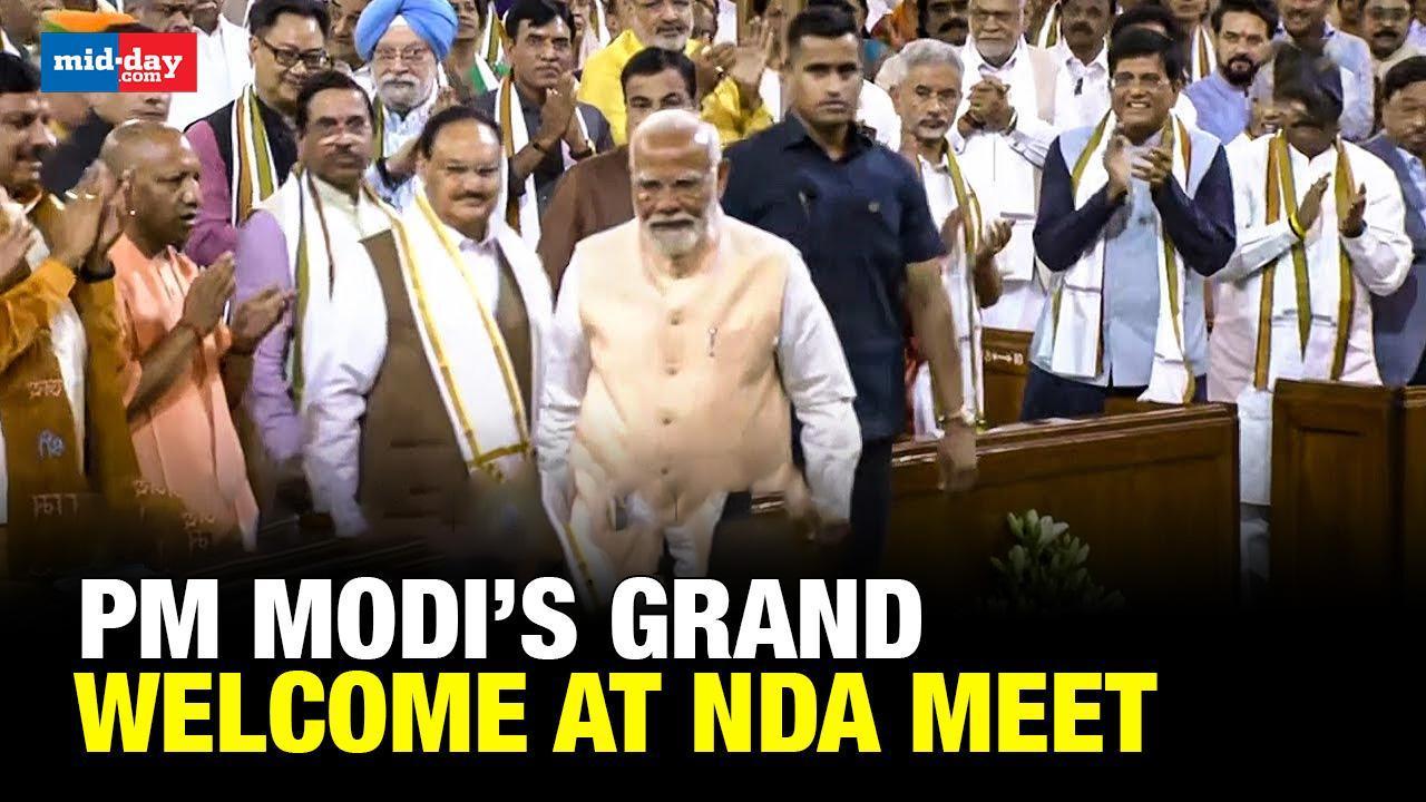 NDA members give a rousing welcome to PM Modi at Samvidhan Sadan at NDA meeting