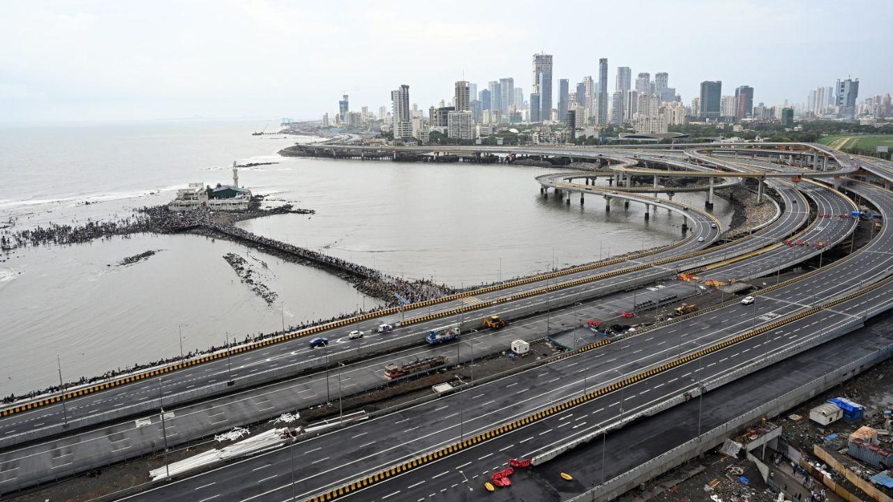 Mumbai weather update: City, suburbs to see intermittent moderate showers